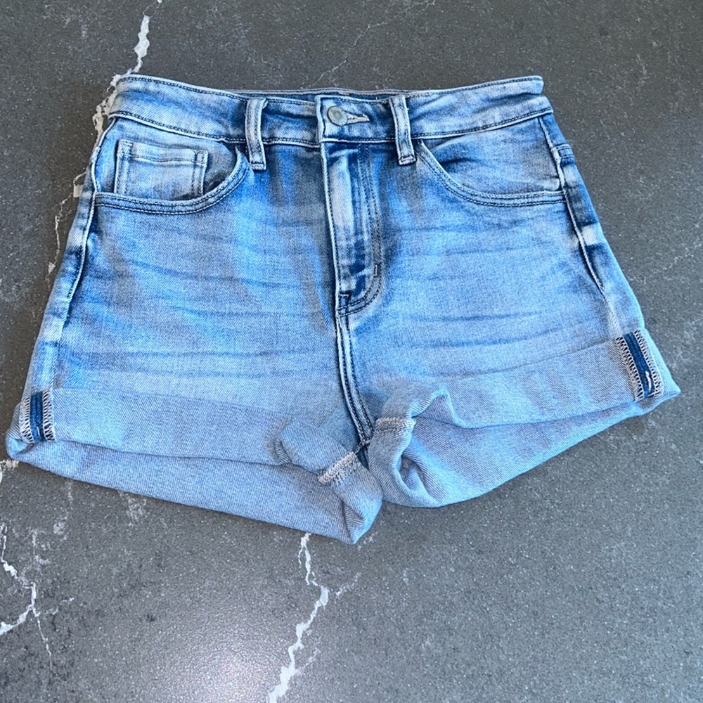 KanCan Jean shorts from Buckle